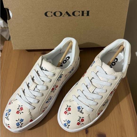 🌸 Coach Clip Low Top Sneaker With Floral Print - Picture 6 of 10